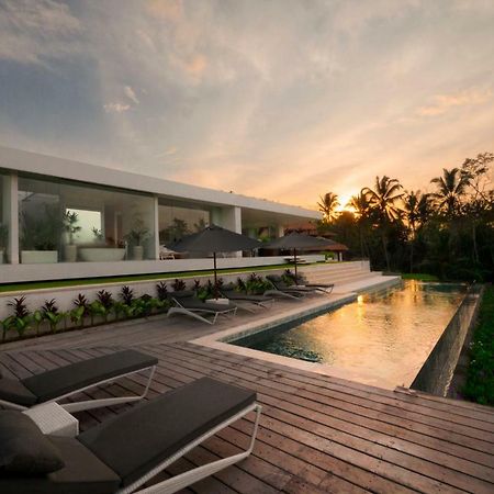 Villa Harta Ubud ภายนอก รูปภาพ